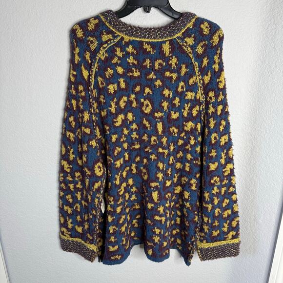 NWT FREE PEOPLE Little Animal Pullover / Blue Fig Combo - Picture 5 of 6